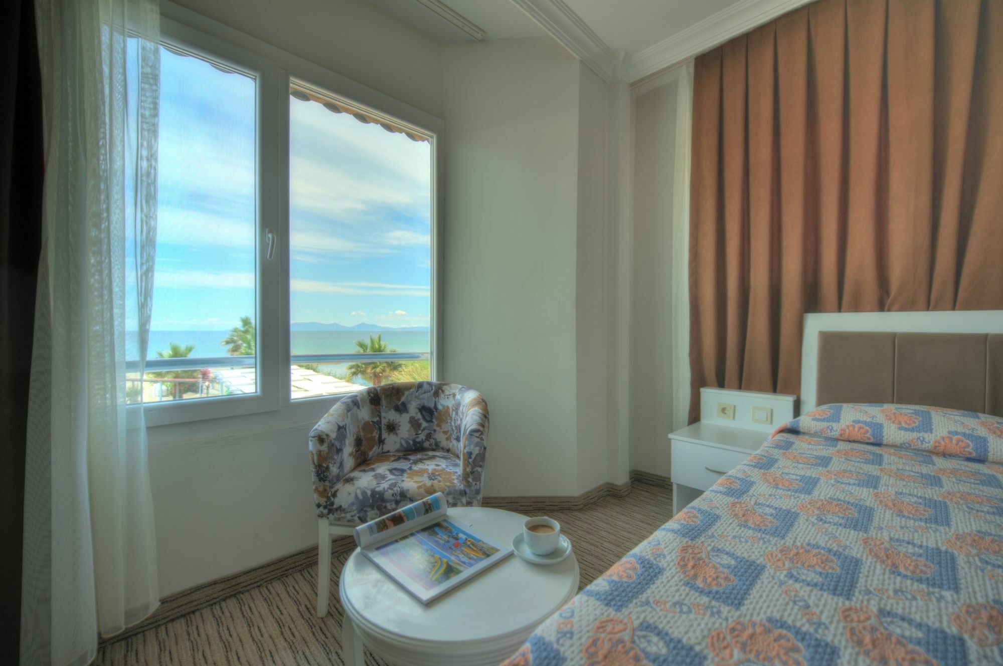 Alder Hotel Ayvalik Exterior photo